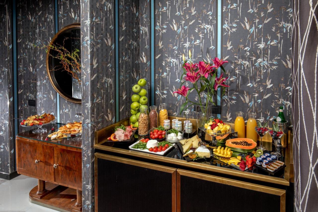 The Inn At The Spanish Steps Luxury Collection - Mario De' Fiori Suite Rome Exterior photo